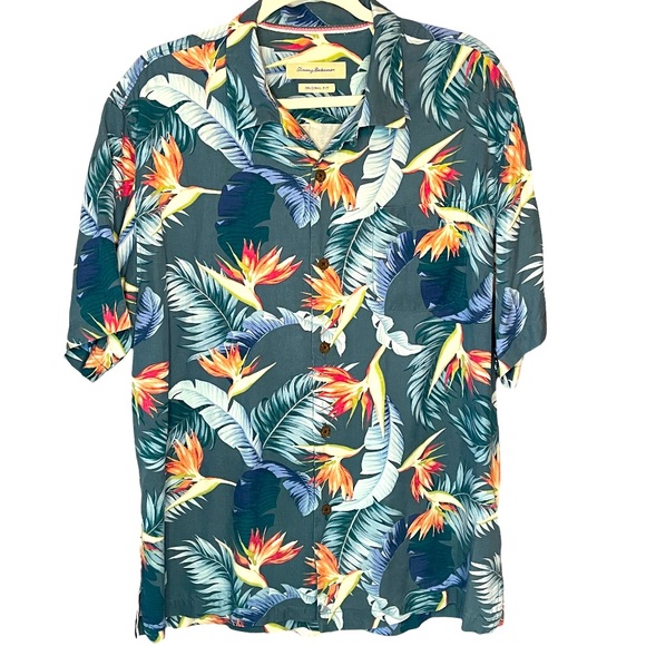 Tommy Bahama Other - Tommy Bahama Mens size large Island Floral Silk Camp Shirt Hawaiian shirt top